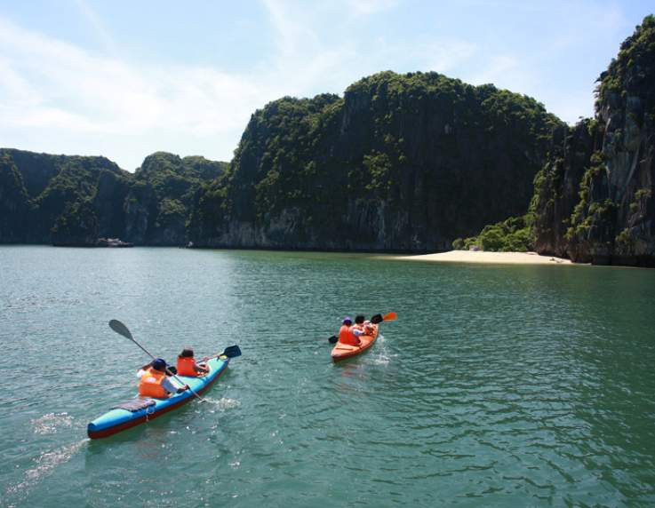 Diana Halong Cruise