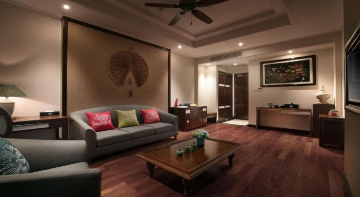 Fine Art Luxury Suite