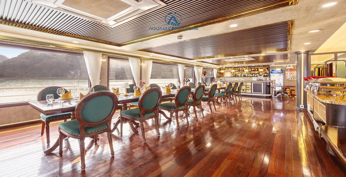 Aqua Legend Cruise
