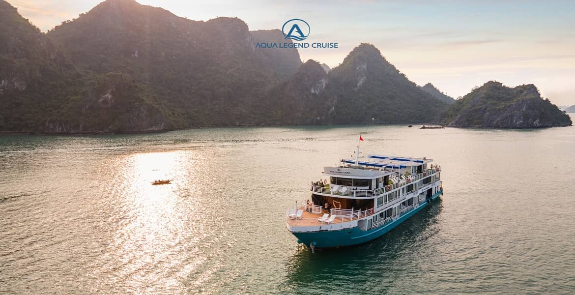 Aqua Legend Cruise