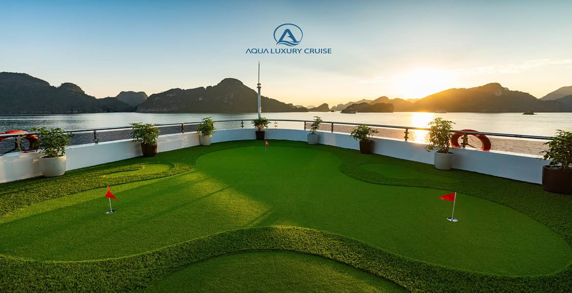 Aqua Luxury Cruise