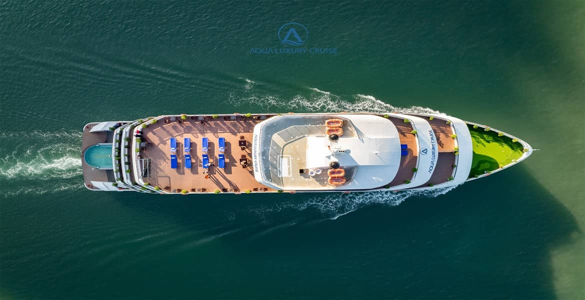 Aqua Luxury Cruise