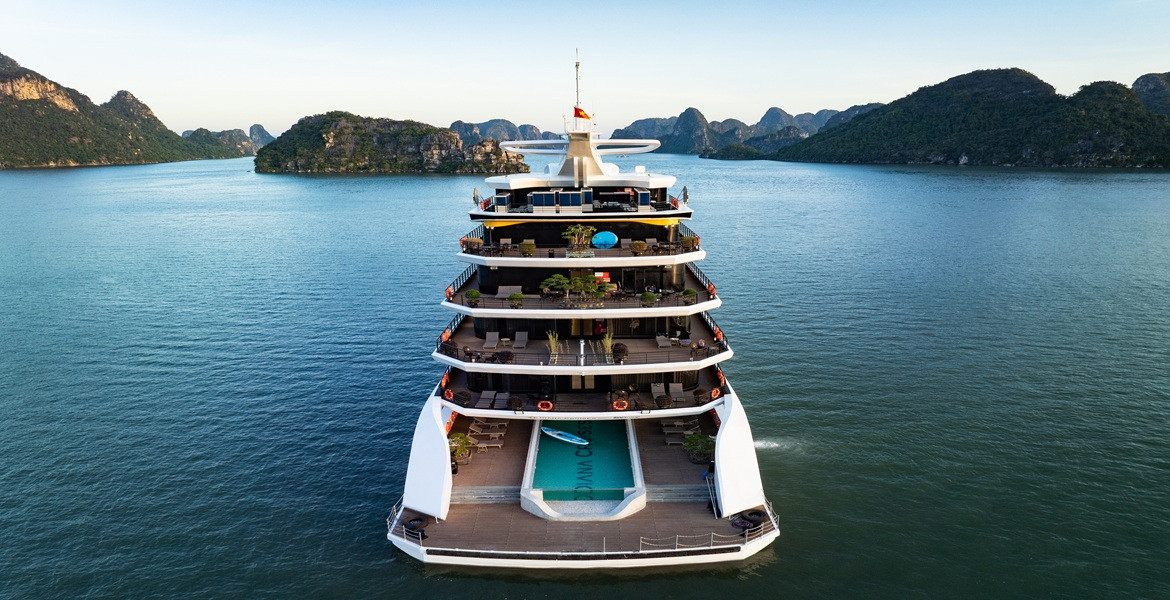 Diana Halong Cruise