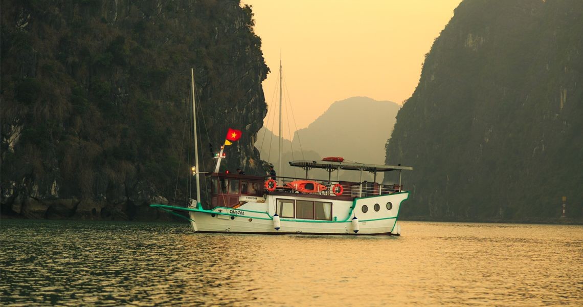 L'Azalee Premium Cruise