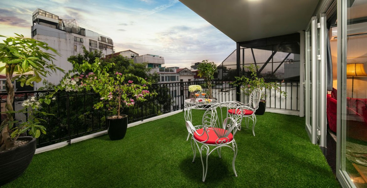 Shining Central Hotel & Spa