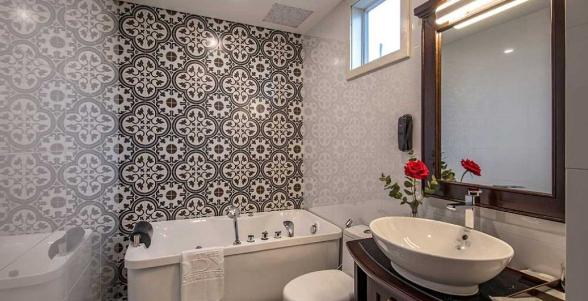 THE ODYS BOUTIQUE HOTEL